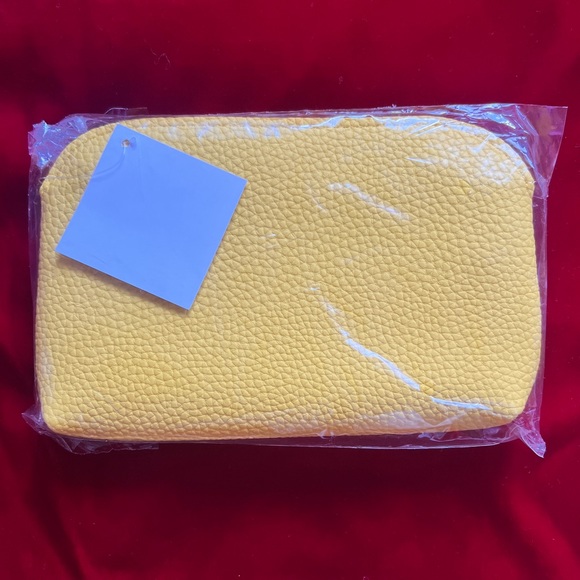 Nordstrom Convertible Fanny Pack / Pouch / Wallet with Adjustable Rainbow Strap - Picture 5 of 8